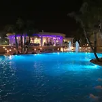 Dubaivillage *