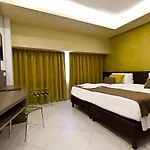 Dubaivillage Resort Camposano