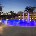 Dubaivillage Resort *