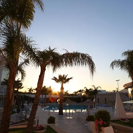 Dubaivillage * Camposano