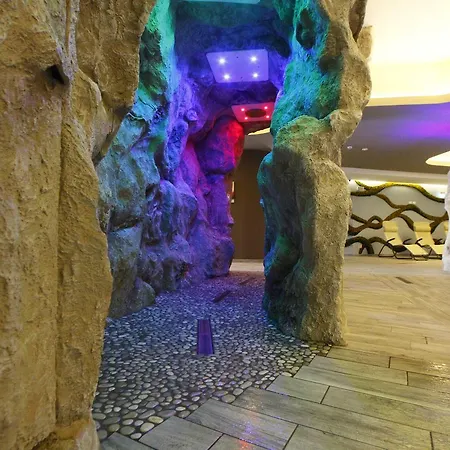 Dubaivillage Θέρετρο