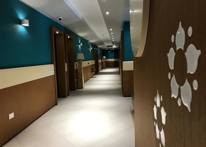 Dubaivillage Resort *