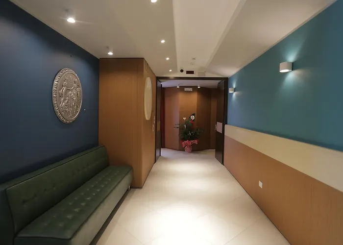 Dubaivillage Resort *