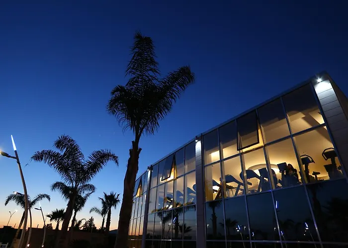 Dubaivillage Resort Camposano