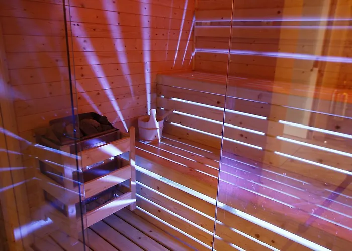 Dubaivillage Resort Camposano